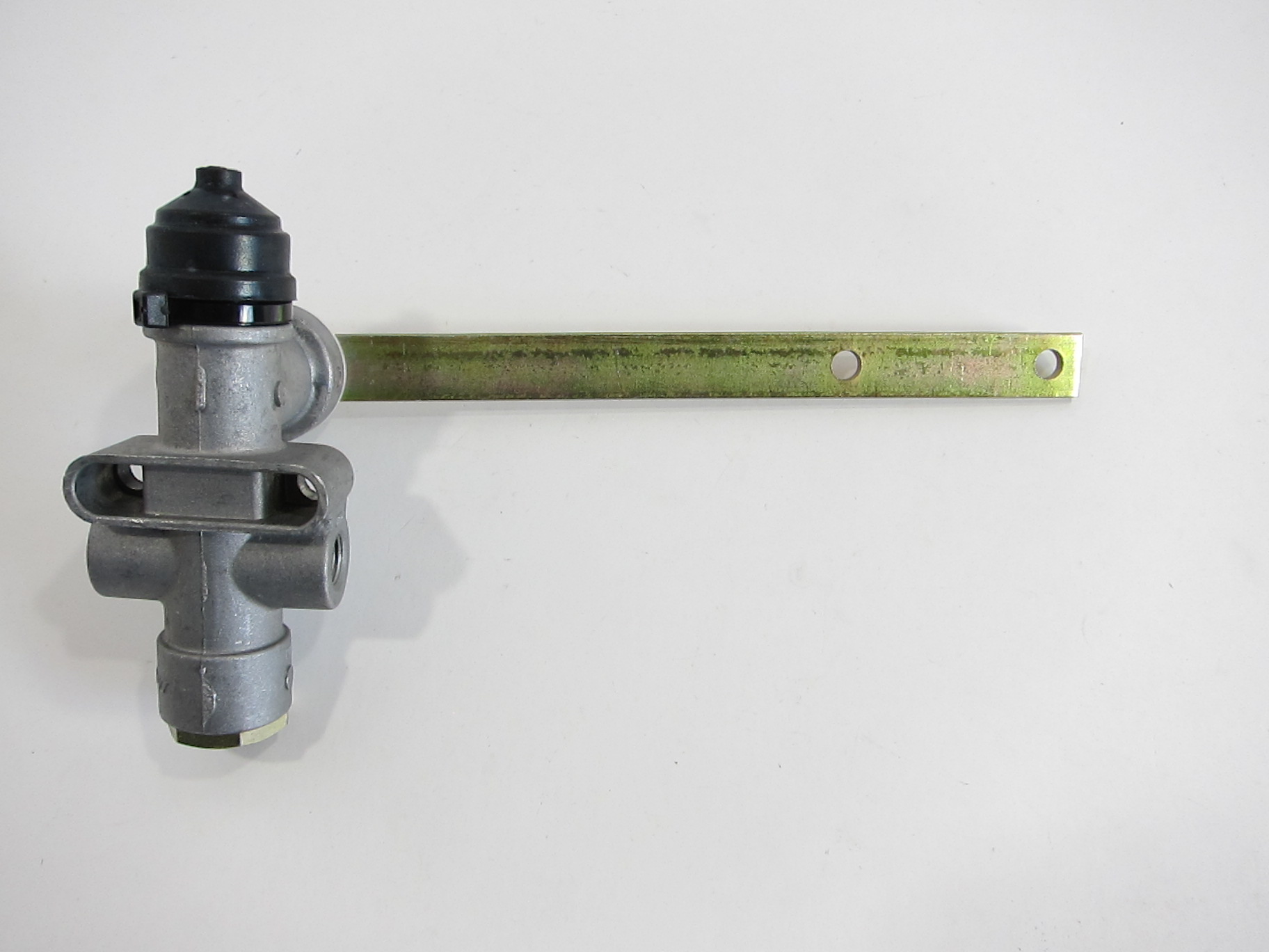 KIA Granbird Кран уровня пола